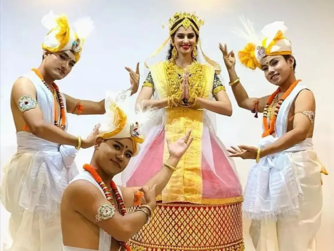 Manipuri traditional dress female